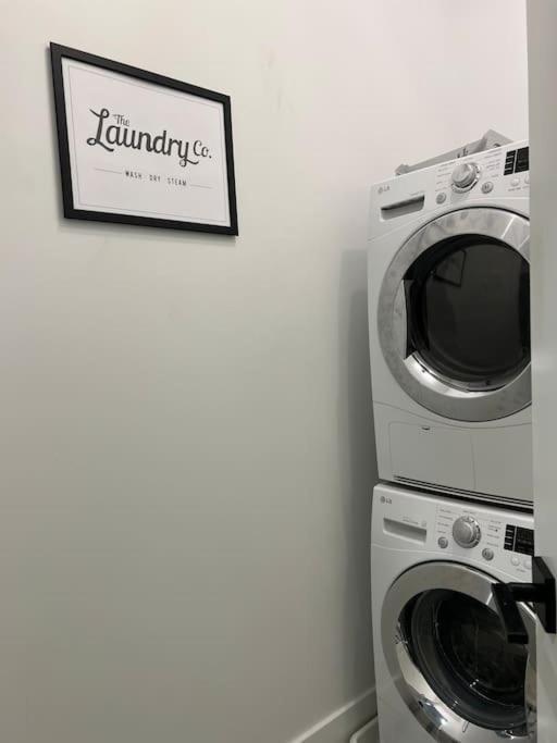 Apartament Cozy, High Rise, Large Studio Facing Downtown . Baltimore Zewnętrze zdjęcie